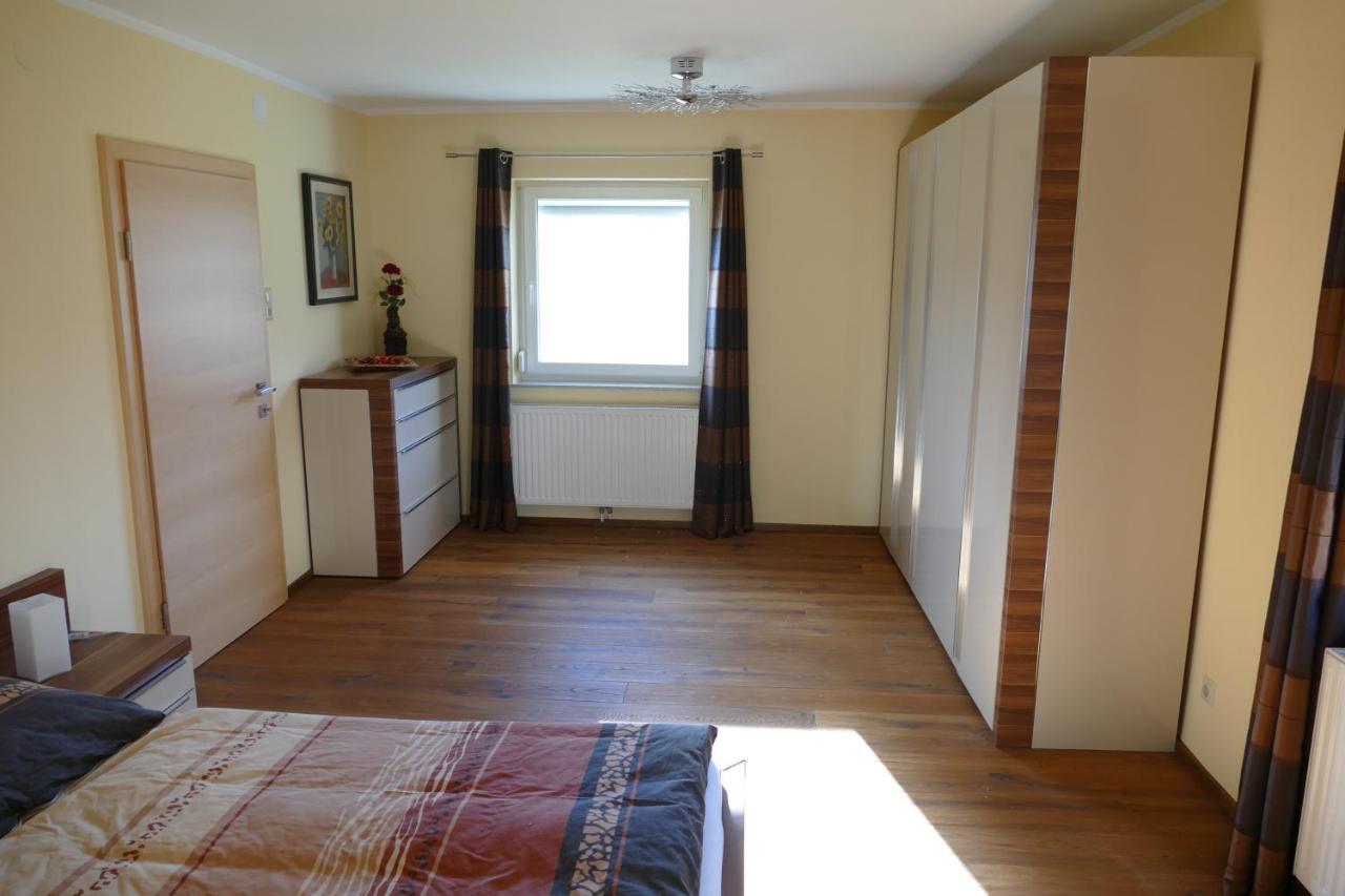 Ferienwohnung Stichauner Bodensdorf Kamer foto
