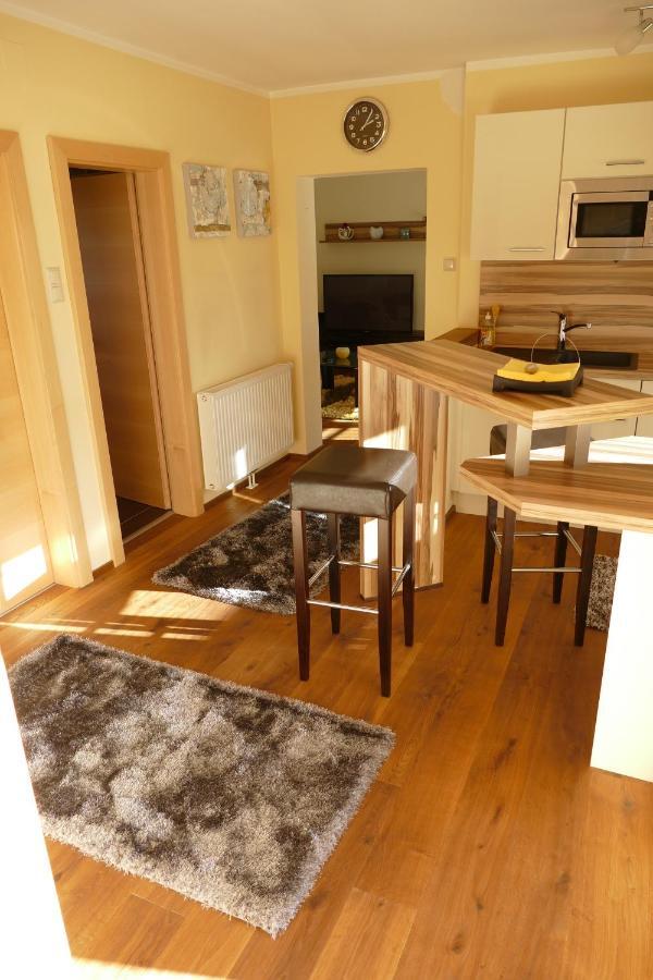 Ferienwohnung Stichauner Bodensdorf Kamer foto